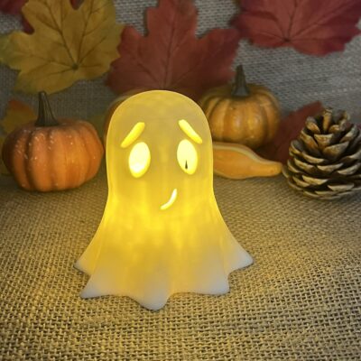 Bájos Halloween szellem dekor